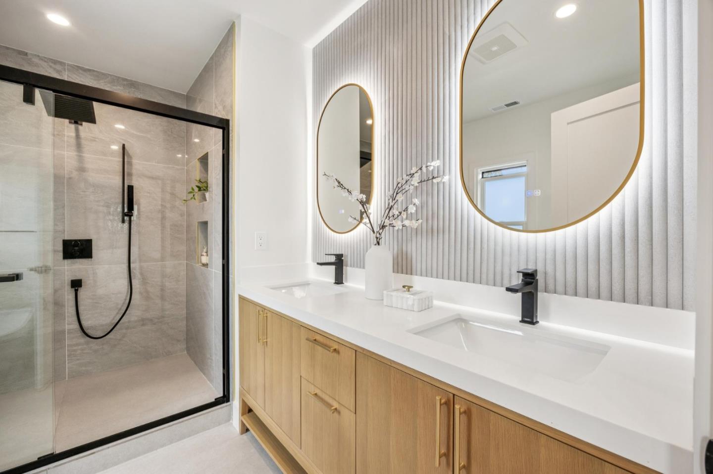 Detail Gallery Image 48 of 102 For 494 46th Ave, San Francisco,  CA 94121 - 4 Beds | 4 Baths