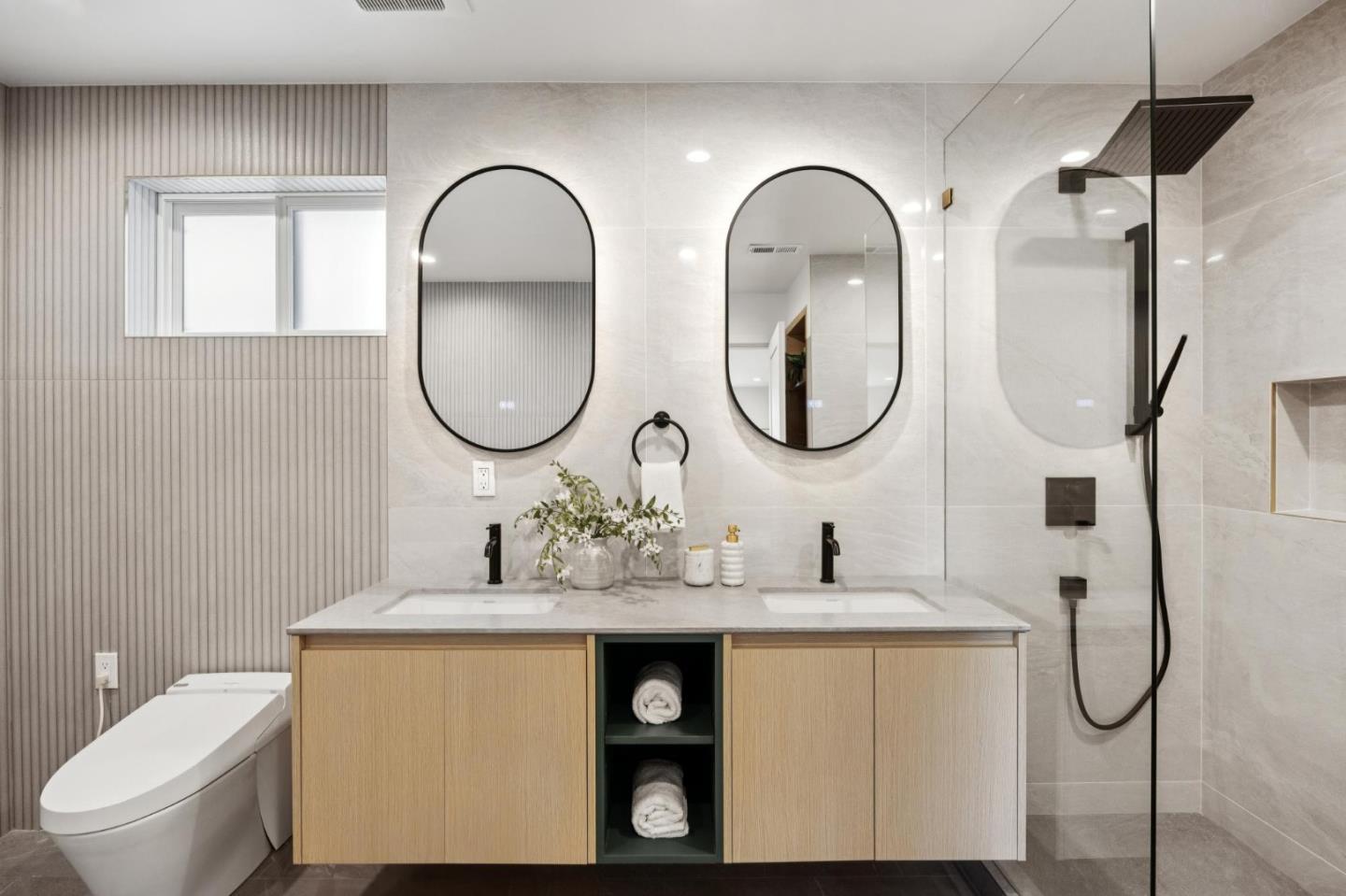 Detail Gallery Image 66 of 102 For 494 46th Ave, San Francisco,  CA 94121 - 4 Beds | 4 Baths