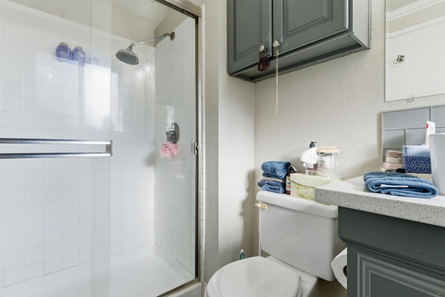 Detail Gallery Image 19 of 28 For 2530 Oak Rd #200,  Walnut Creek,  CA 94597 - 2 Beds | 2 Baths