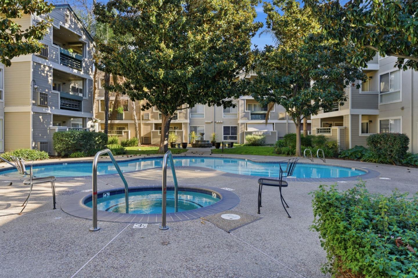 Detail Gallery Image 26 of 28 For 2530 Oak Rd #200,  Walnut Creek,  CA 94597 - 2 Beds | 2 Baths