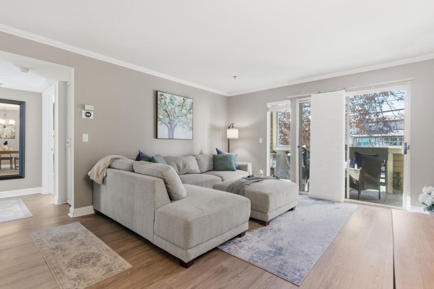 Detail Gallery Image 5 of 28 For 2530 Oak Rd #200,  Walnut Creek,  CA 94597 - 2 Beds | 2 Baths