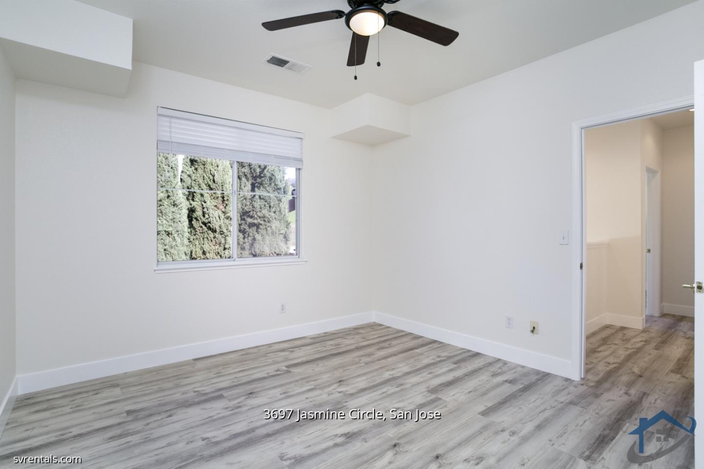 Detail Gallery Image 14 of 32 For 3697 Jasmine Cir, San Jose,  CA 95135 - 3 Beds | 2/1 Baths
