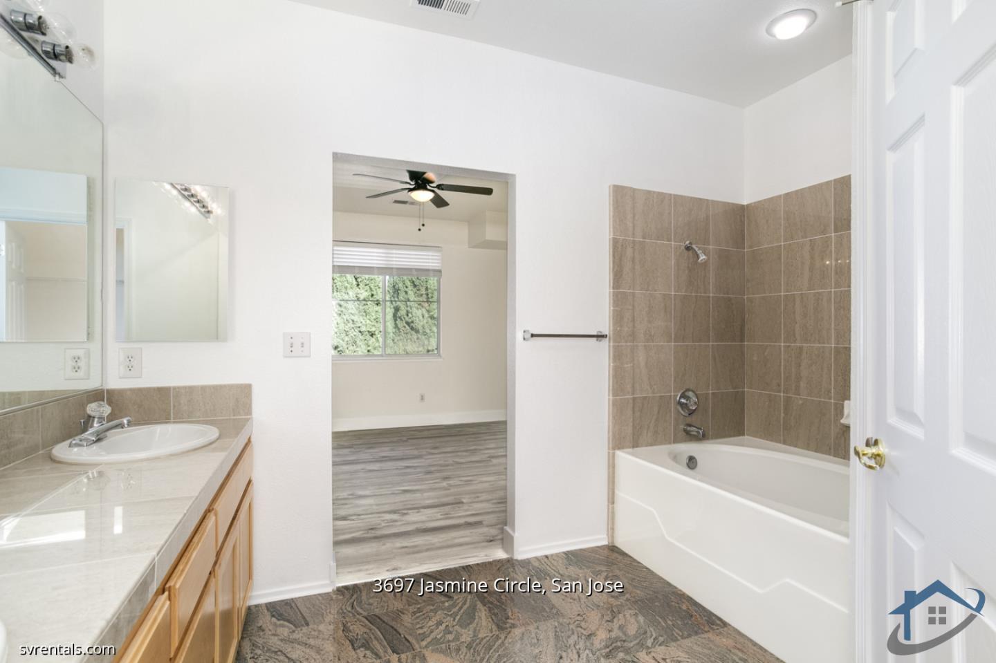 Detail Gallery Image 15 of 32 For 3697 Jasmine Cir, San Jose,  CA 95135 - 3 Beds | 2/1 Baths