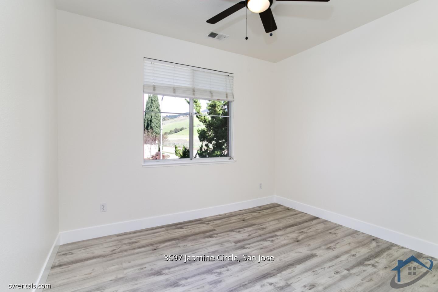 Detail Gallery Image 19 of 32 For 3697 Jasmine Cir, San Jose,  CA 95135 - 3 Beds | 2/1 Baths