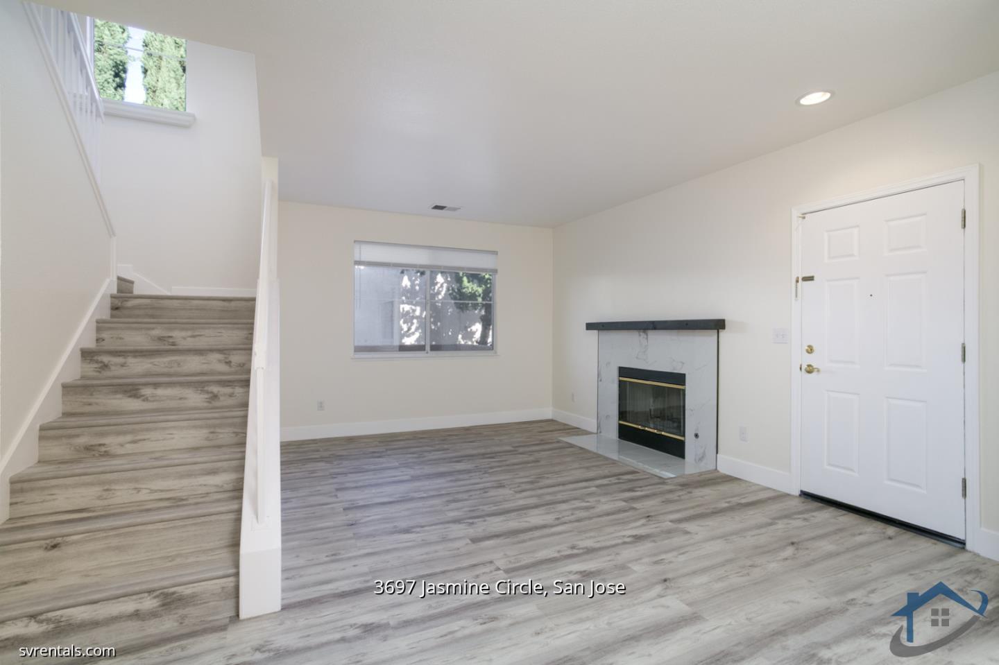 Detail Gallery Image 8 of 32 For 3697 Jasmine Cir, San Jose,  CA 95135 - 3 Beds | 2/1 Baths