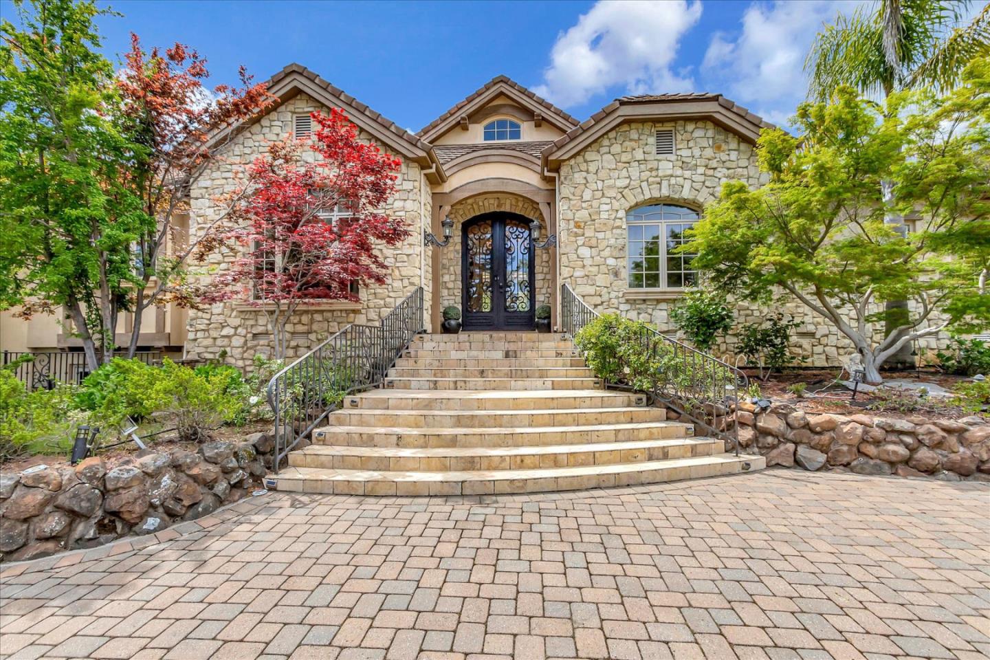 Front Image Thumbnail for ML82030926