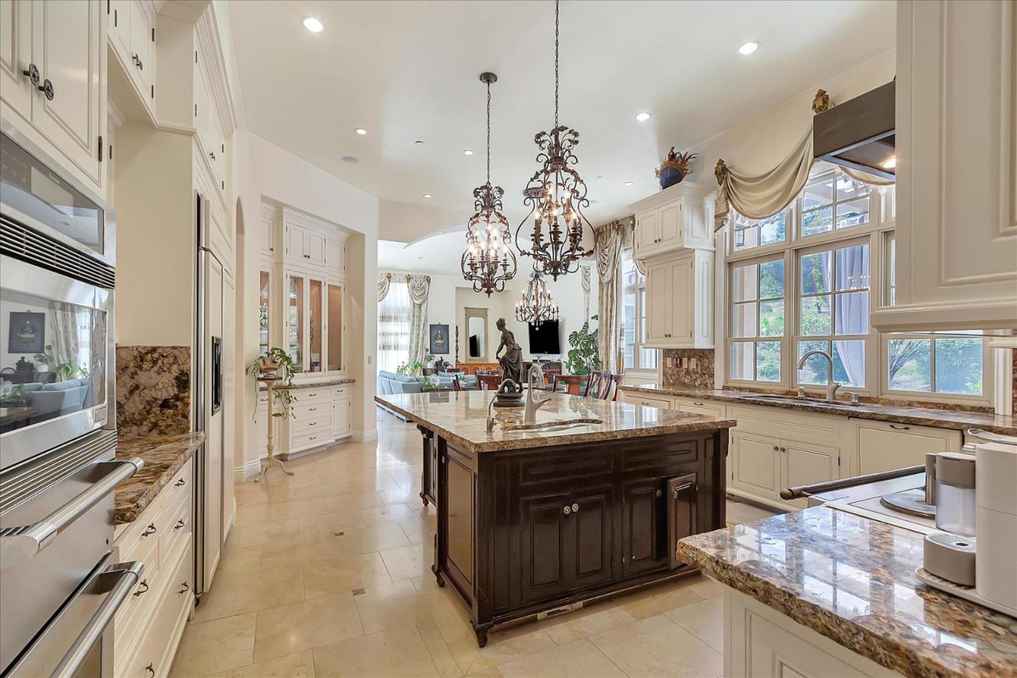 Detail Gallery Image 23 of 76 For 15219 Sobey Rd, Saratoga,  CA 95070 - 5 Beds | 6/1 Baths