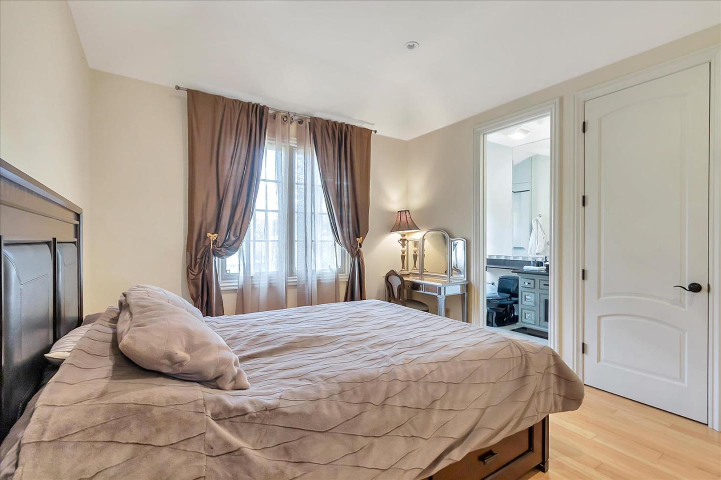 Detail Gallery Image 37 of 76 For 15219 Sobey Rd, Saratoga,  CA 95070 - 5 Beds | 6/1 Baths