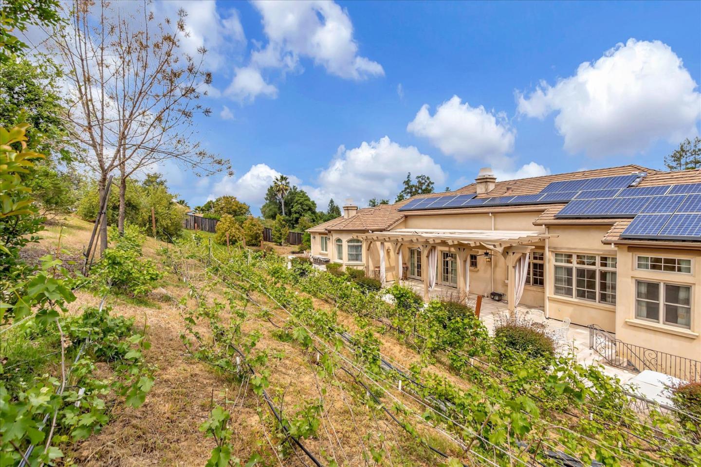 Detail Gallery Image 62 of 76 For 15219 Sobey Rd, Saratoga,  CA 95070 - 5 Beds | 6/1 Baths