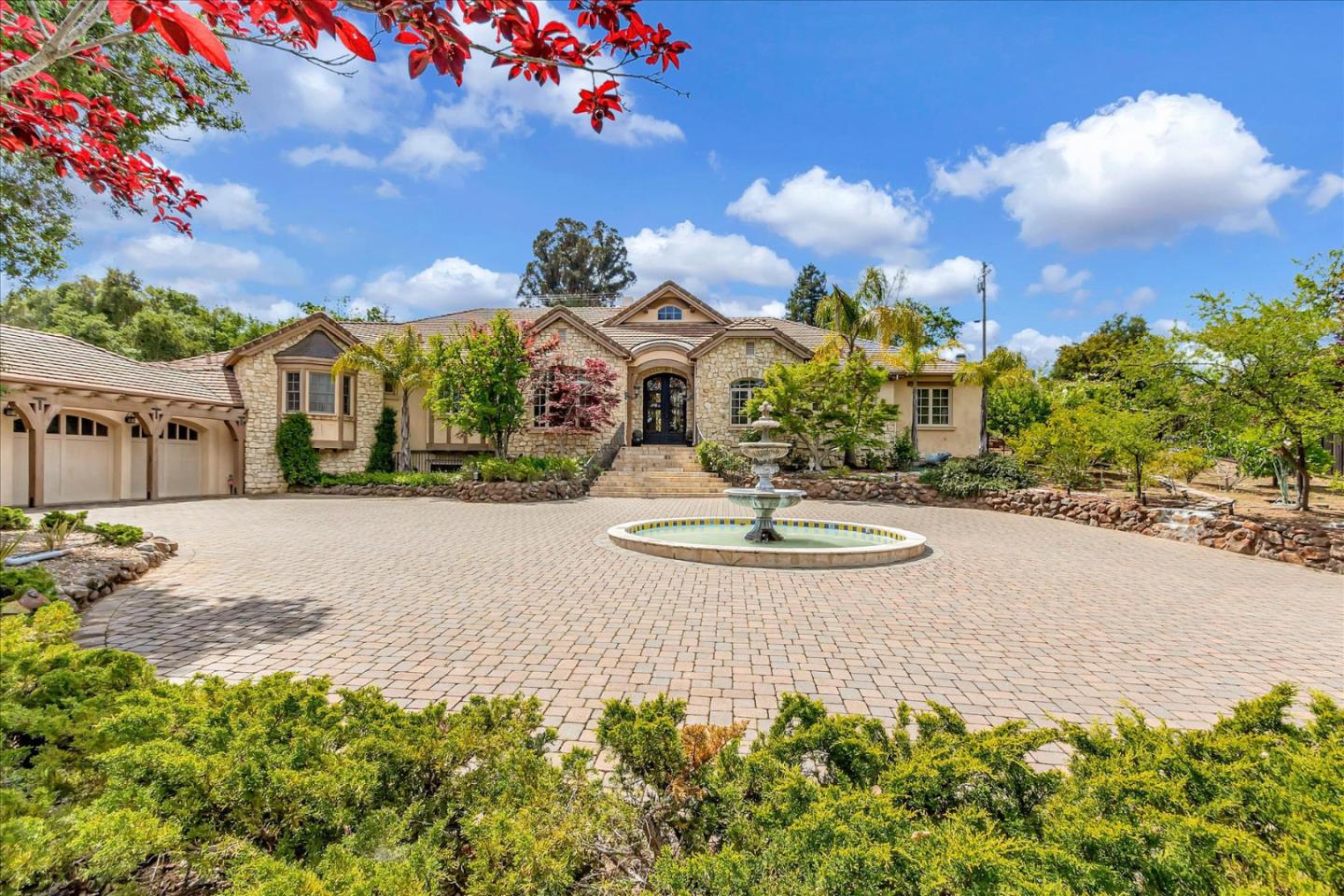 Detail Gallery Image 7 of 76 For 15219 Sobey Rd, Saratoga,  CA 95070 - 5 Beds | 6/1 Baths