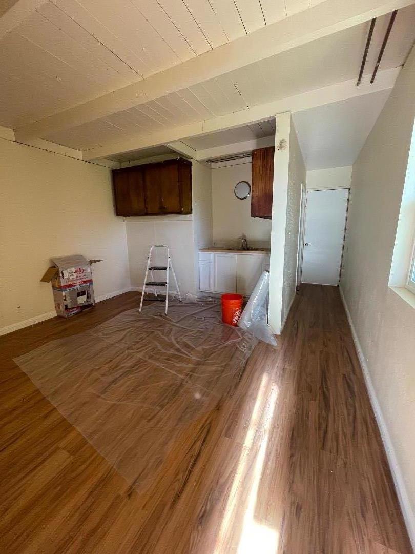 Detail Gallery Image 11 of 13 For 110 Toro Ave, Salinas,  CA 93905 - 4 Beds | 3 Baths