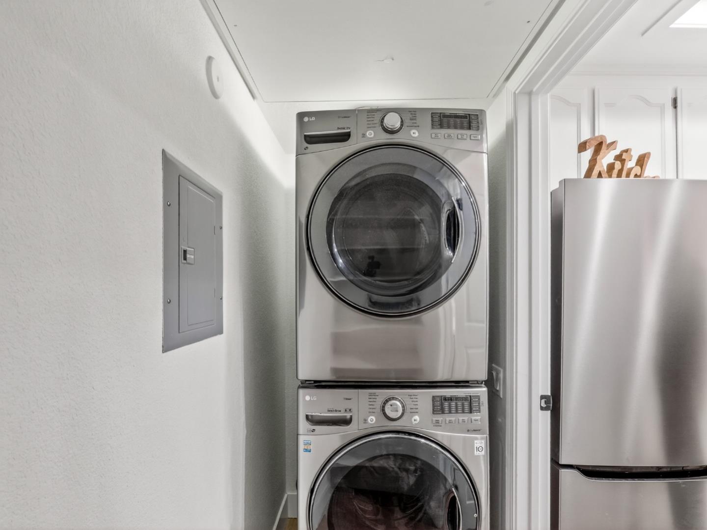 Detail Gallery Image 14 of 35 For 936 Owens Lake Dr, San Jose,  CA 95123 - 2 Beds | 2 Baths