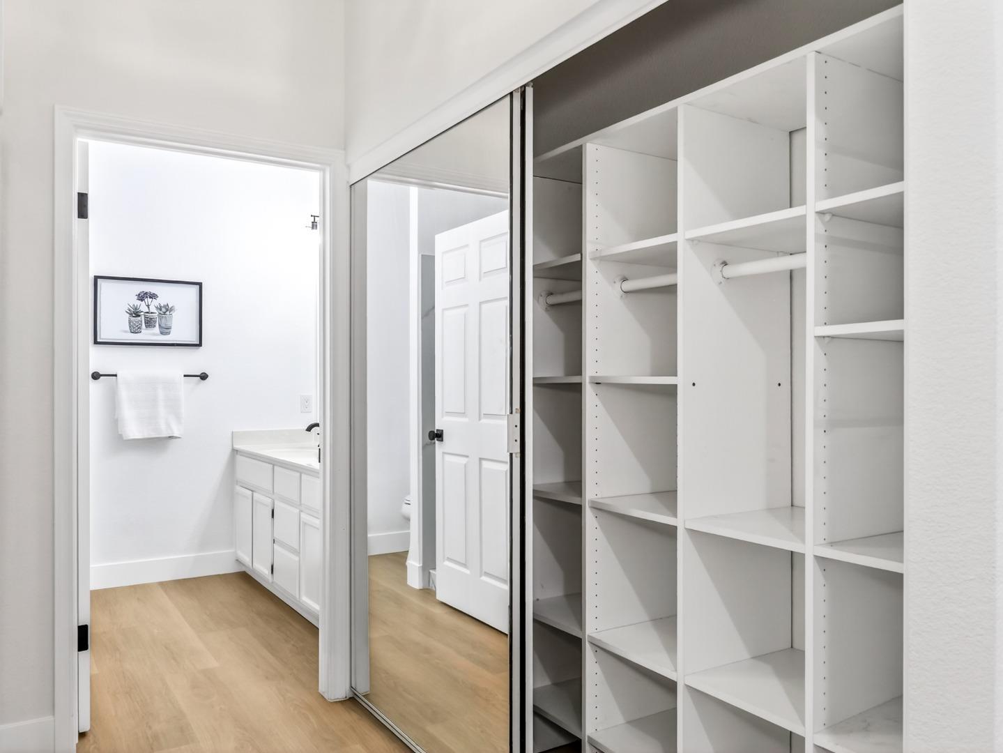 Detail Gallery Image 19 of 35 For 936 Owens Lake Dr, San Jose,  CA 95123 - 2 Beds | 2 Baths