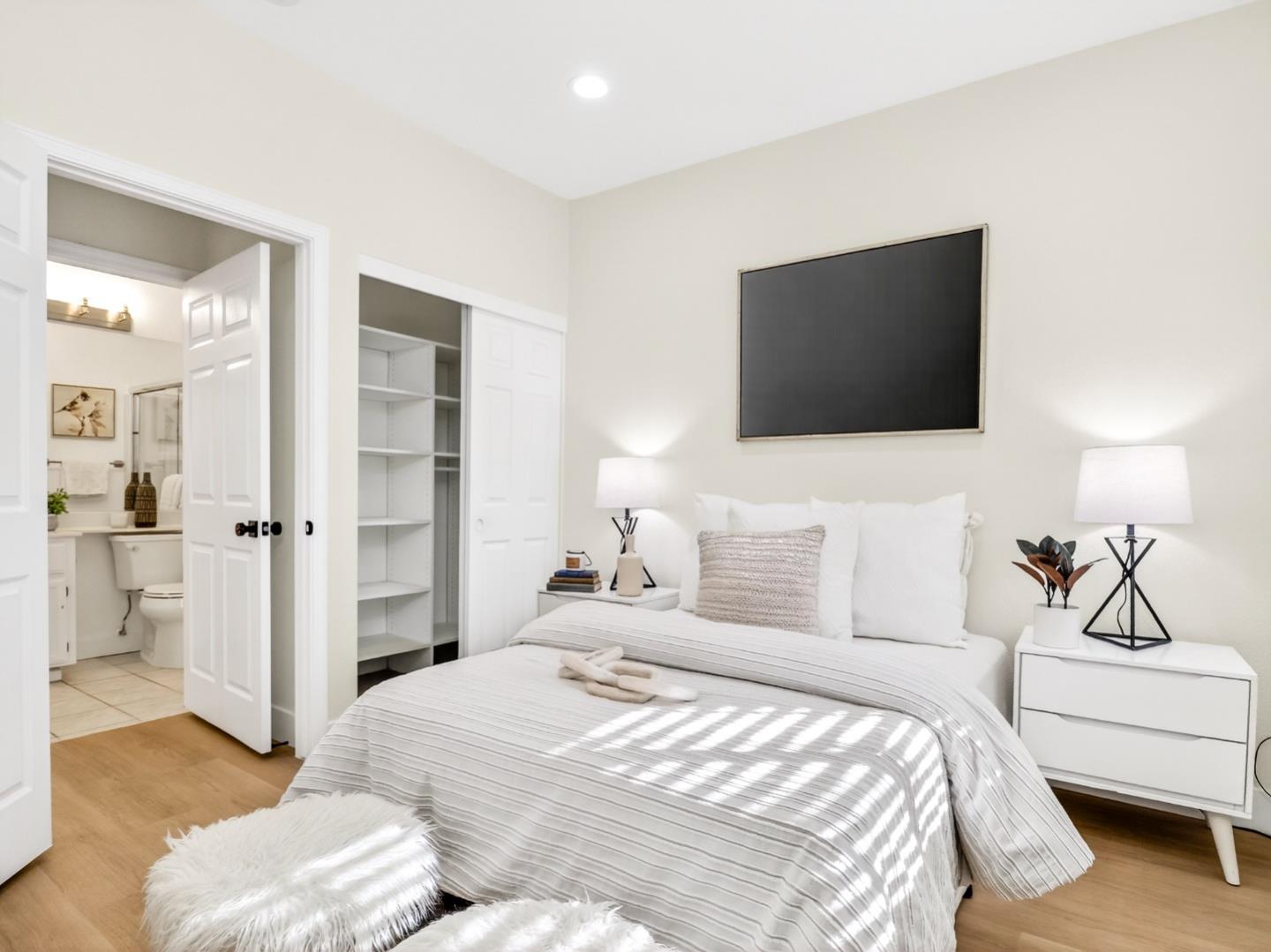 Detail Gallery Image 25 of 35 For 936 Owens Lake Dr, San Jose,  CA 95123 - 2 Beds | 2 Baths