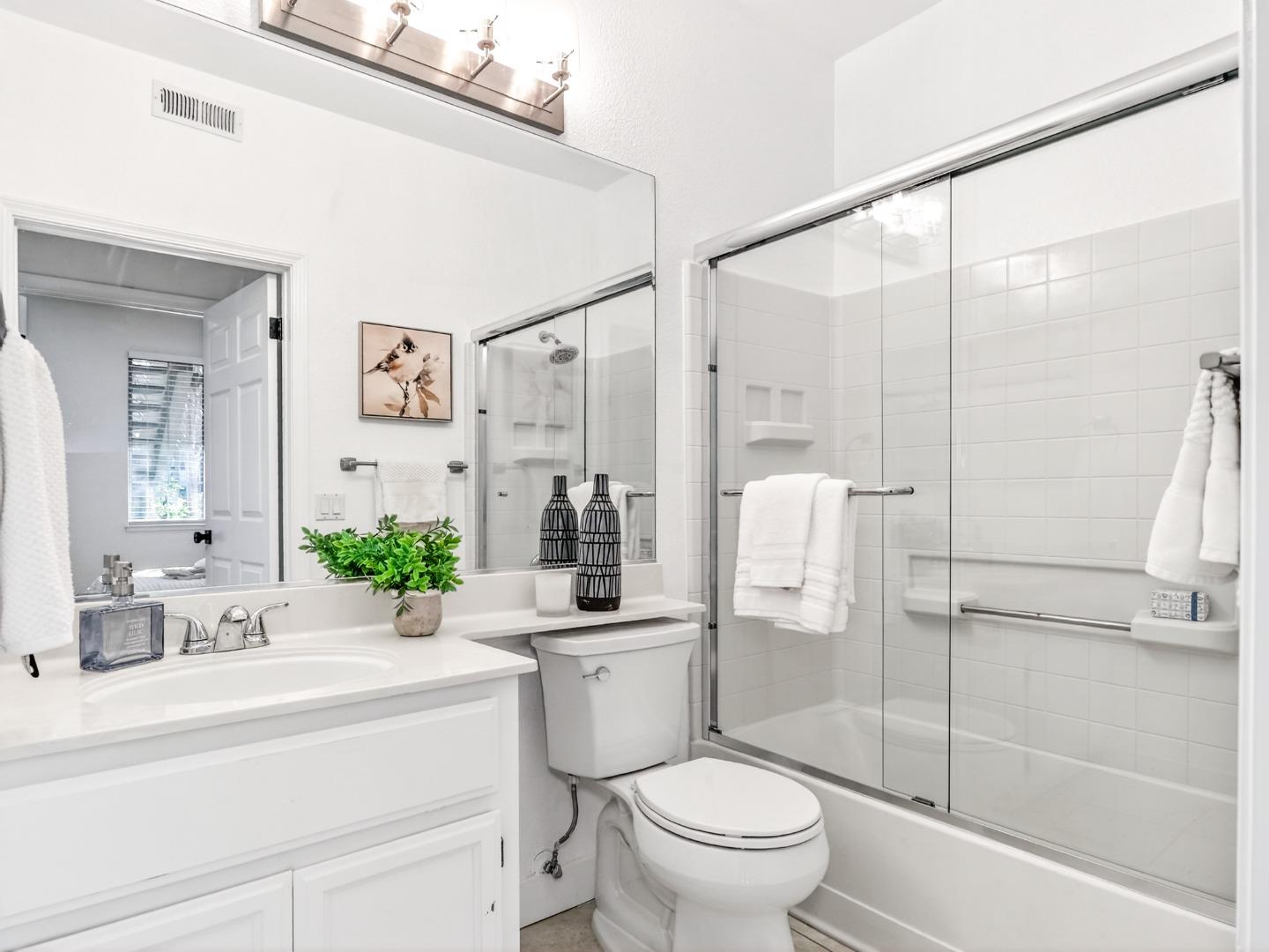 Detail Gallery Image 26 of 35 For 936 Owens Lake Dr, San Jose,  CA 95123 - 2 Beds | 2 Baths