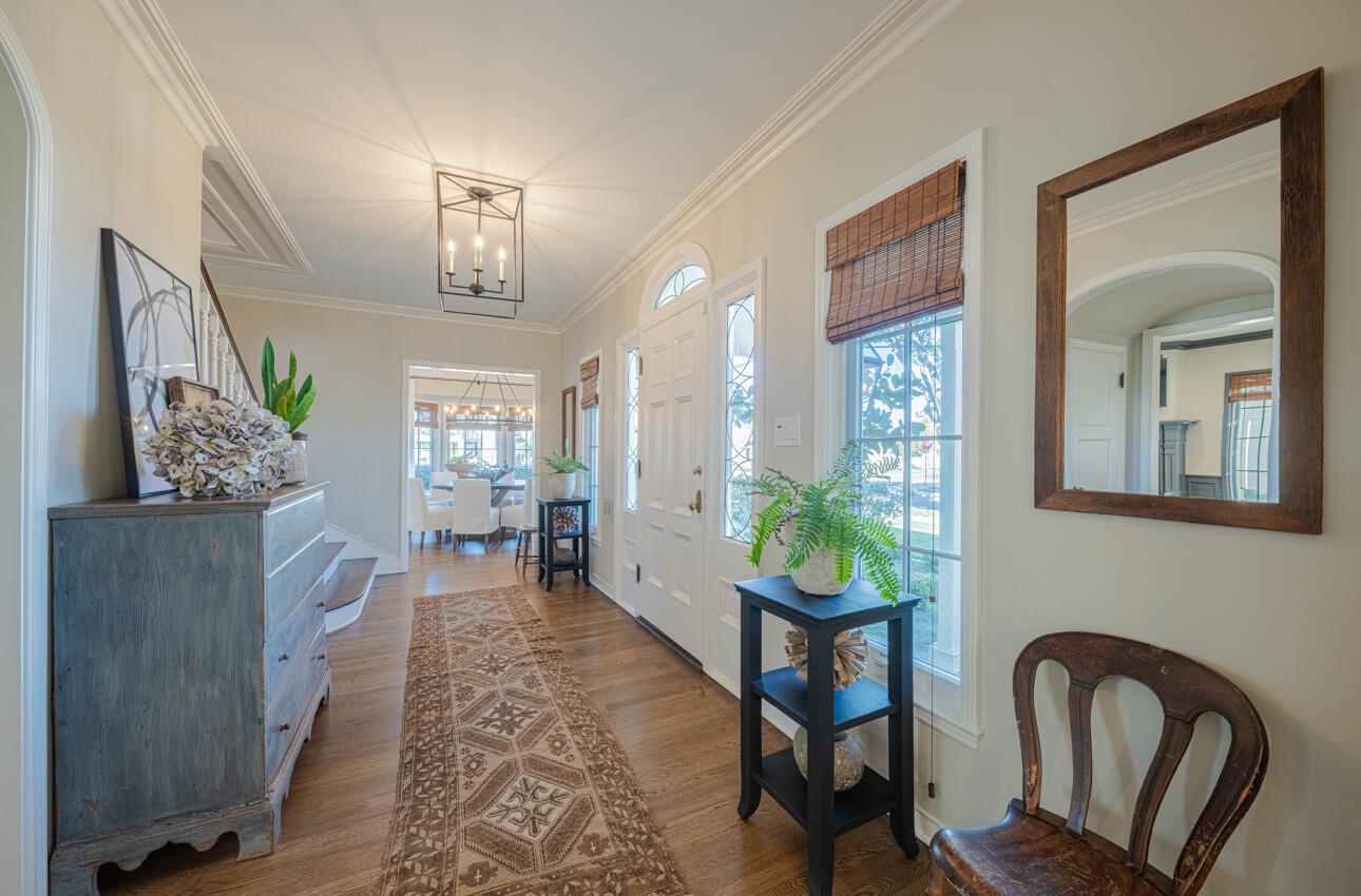 Detail Gallery Image 12 of 98 For 202 Pine St, Salinas,  CA 93901 - 3 Beds | 2/1 Baths