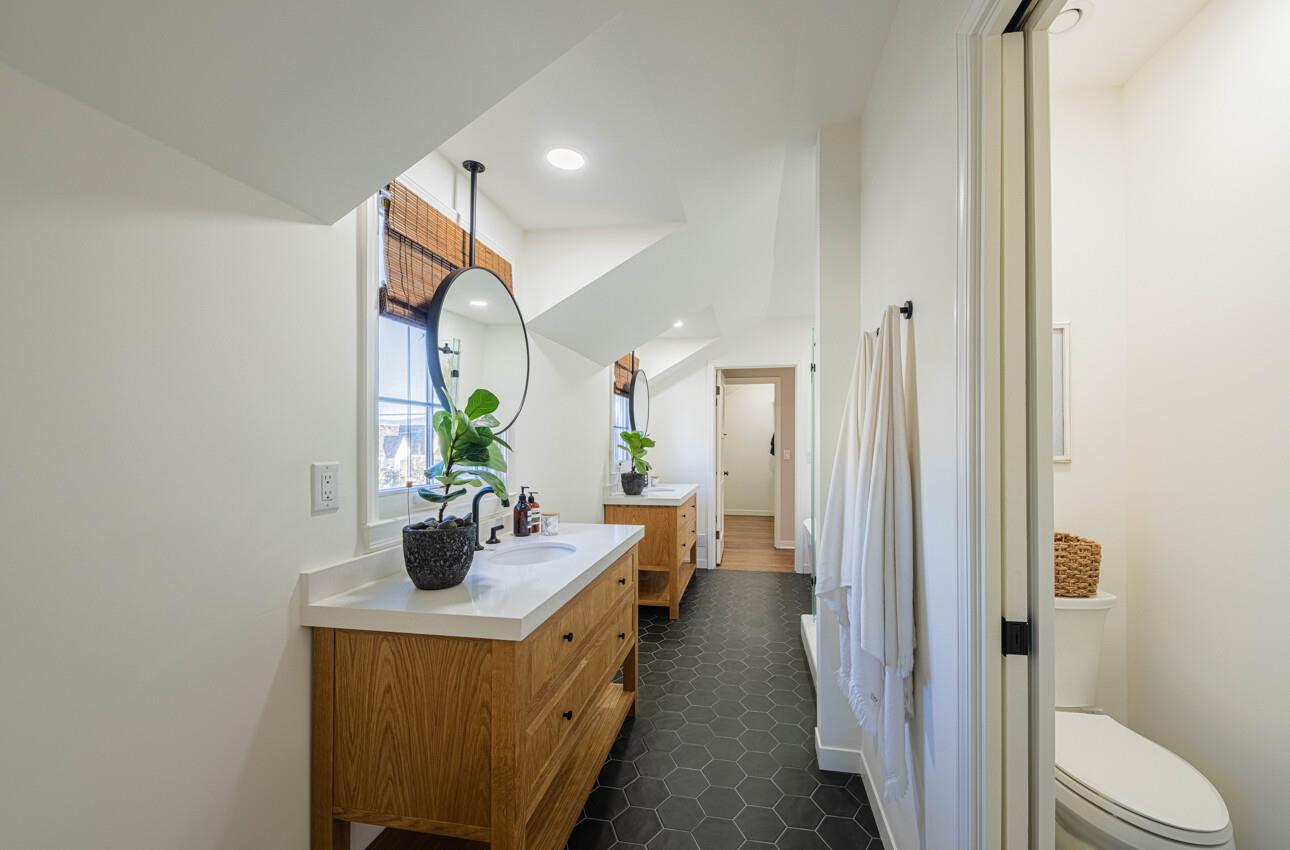 Detail Gallery Image 63 of 98 For 202 Pine St, Salinas,  CA 93901 - 3 Beds | 2/1 Baths