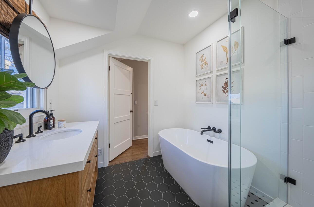 Detail Gallery Image 66 of 98 For 202 Pine St, Salinas,  CA 93901 - 3 Beds | 2/1 Baths