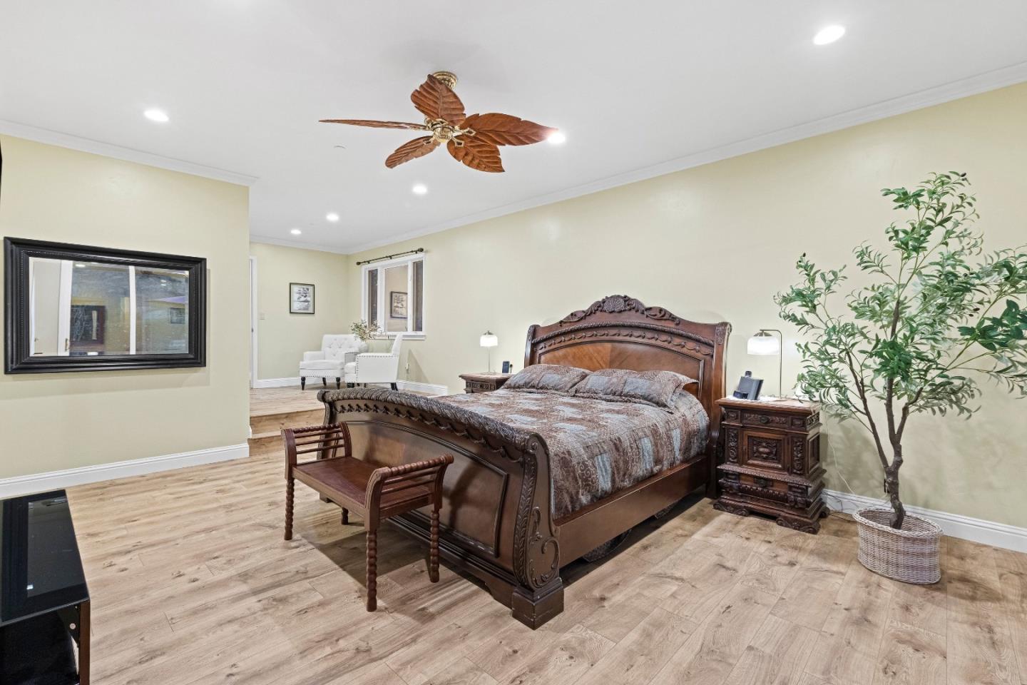 Detail Gallery Image 30 of 141 For 6915 Redwood Retreat Rd, Gilroy,  CA 95020 - 7 Beds | 5 Baths