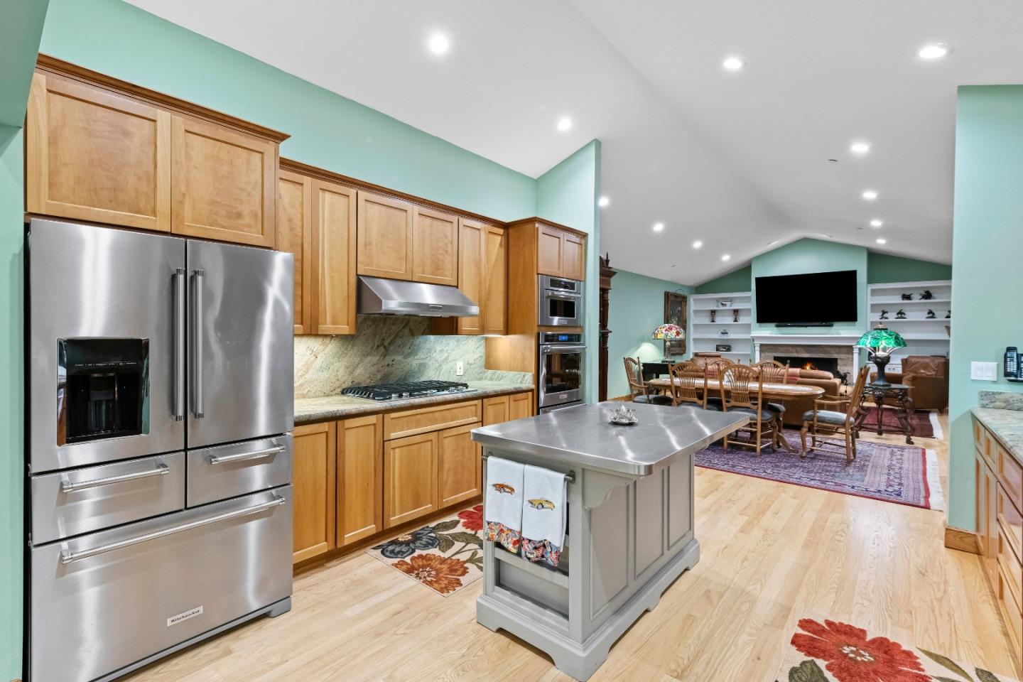 Detail Gallery Image 40 of 141 For 6915 Redwood Retreat Rd, Gilroy,  CA 95020 - 7 Beds | 5 Baths