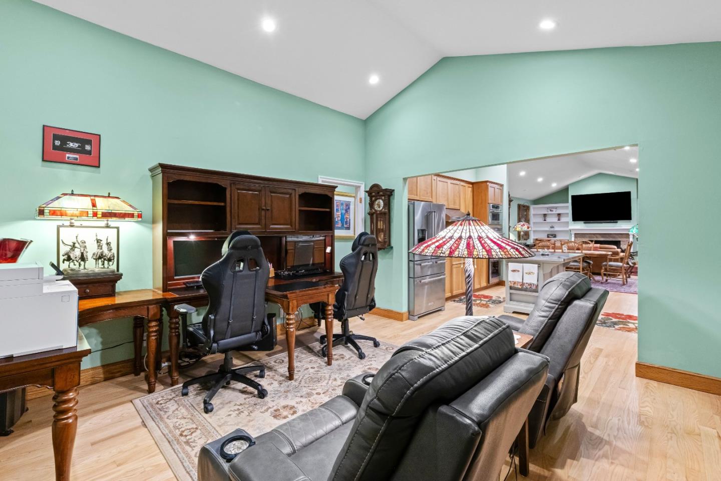 Detail Gallery Image 48 of 141 For 6915 Redwood Retreat Rd, Gilroy,  CA 95020 - 7 Beds | 5 Baths