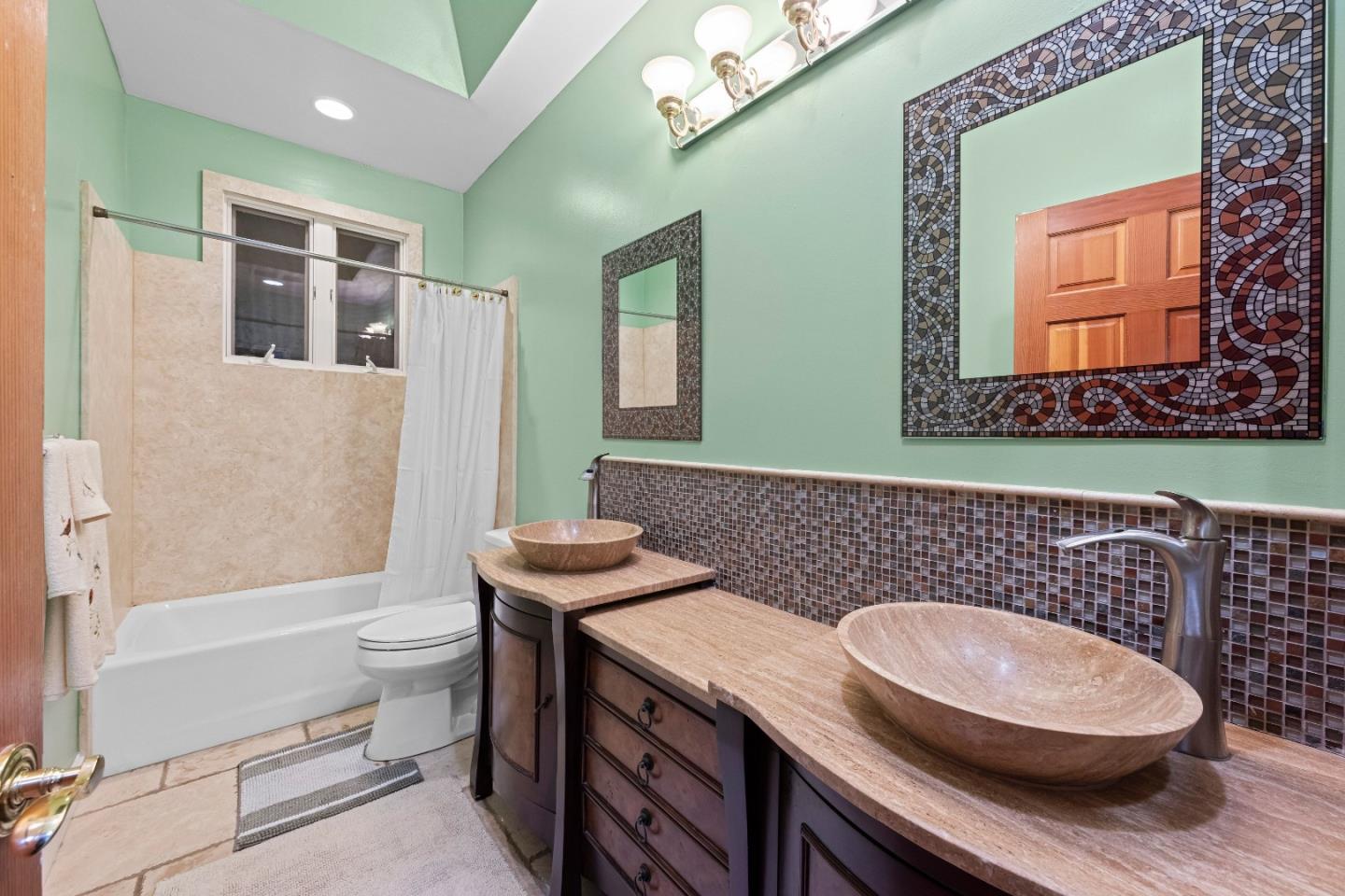 Detail Gallery Image 57 of 141 For 6915 Redwood Retreat Rd, Gilroy,  CA 95020 - 7 Beds | 5 Baths