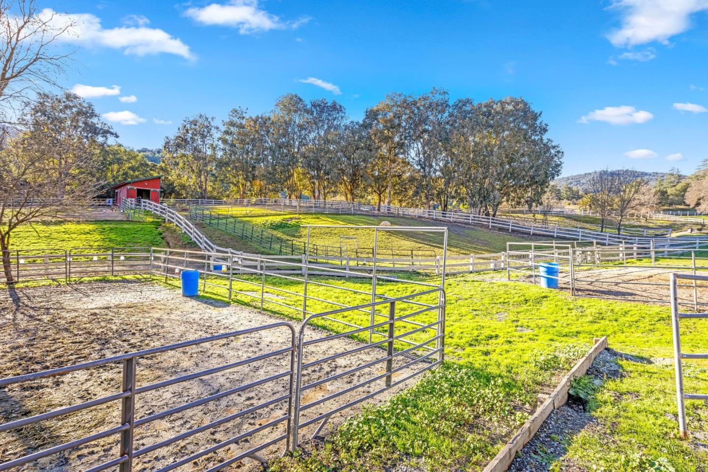 Detail Gallery Image 91 of 141 For 6915 Redwood Retreat Rd, Gilroy,  CA 95020 - 7 Beds | 5 Baths