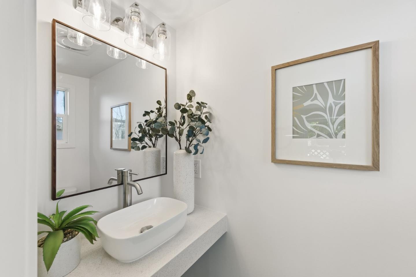 Detail Gallery Image 19 of 30 For 711 Roosevelt Ave, Redwood City,  CA 94061 - 2 Beds | 1/1 Baths