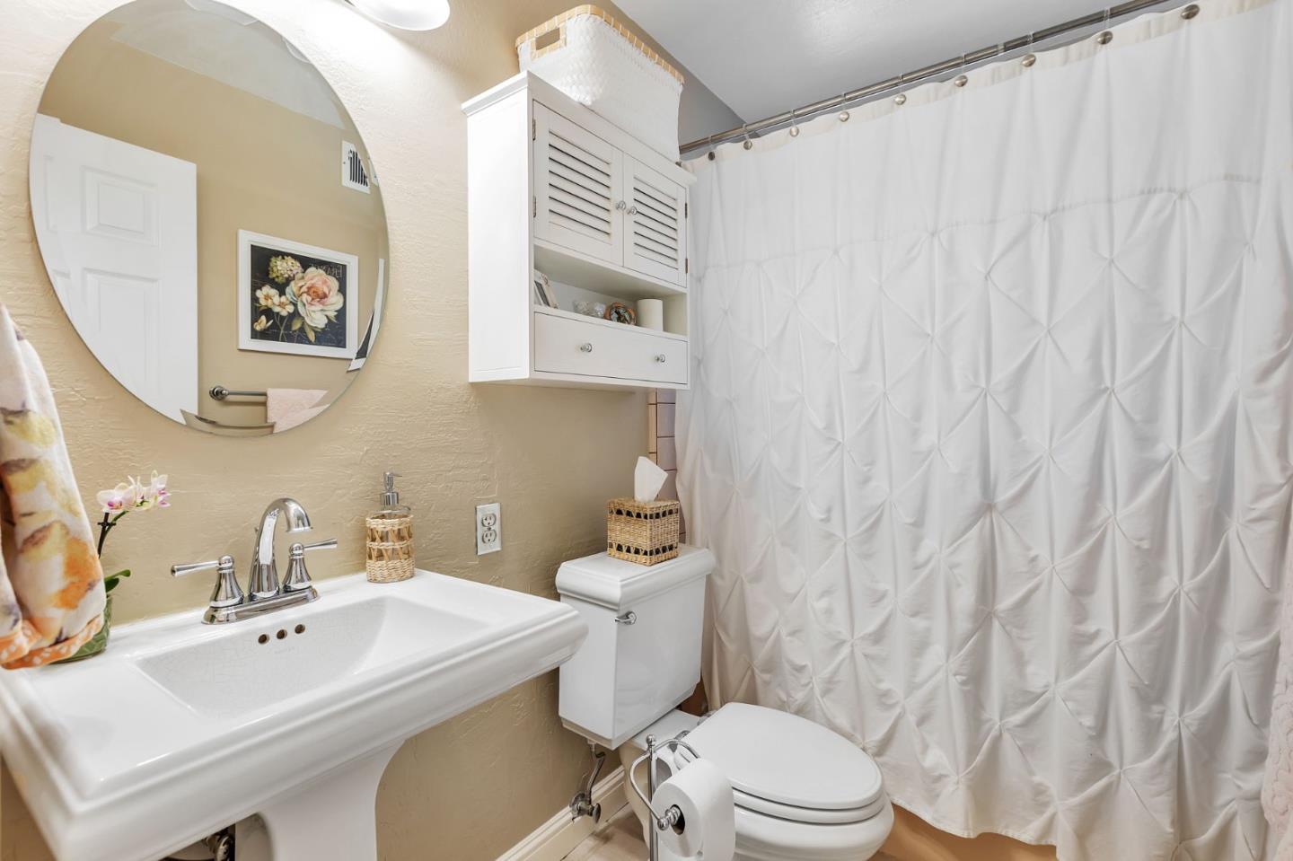 Detail Gallery Image 20 of 33 For 2169 Sufonet Dr, San Jose,  CA 95124 - 3 Beds | 2 Baths