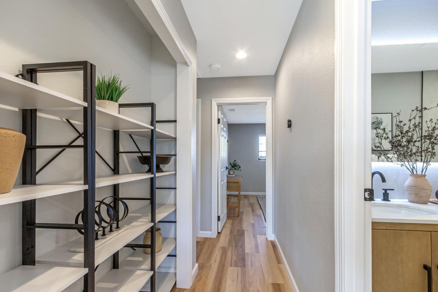 Detail Gallery Image 13 of 46 For 3622 Kersten Dr, San Jose,  CA 95124 - 4 Beds | 3 Baths