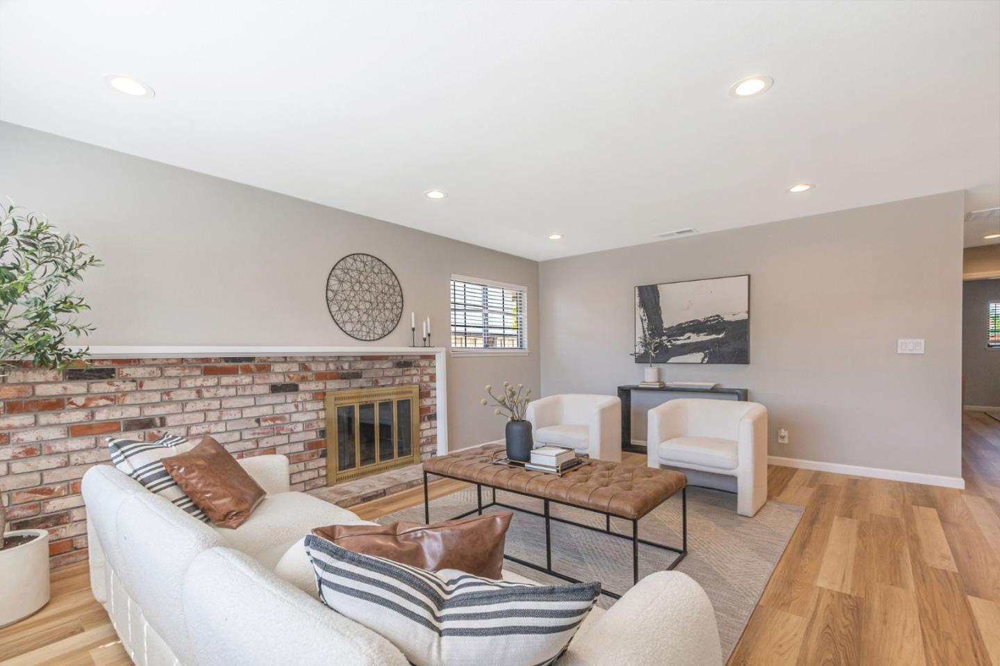 Detail Gallery Image 3 of 46 For 3622 Kersten Dr, San Jose,  CA 95124 - 4 Beds | 3 Baths