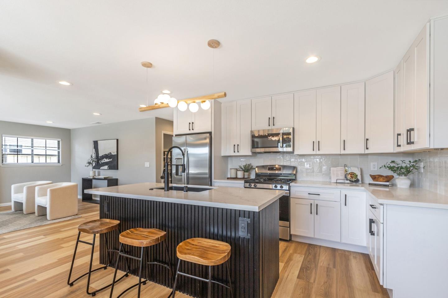 Detail Gallery Image 7 of 46 For 3622 Kersten Dr, San Jose,  CA 95124 - 4 Beds | 3 Baths