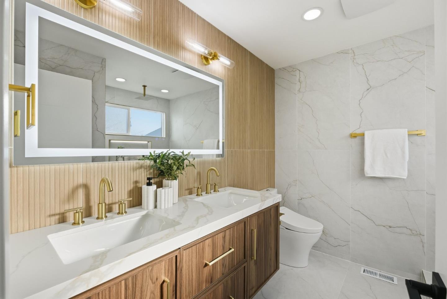 Detail Gallery Image 17 of 45 For 1334 Spoonbill Way, Sunnyvale,  CA 94087 - 3 Beds | 2 Baths