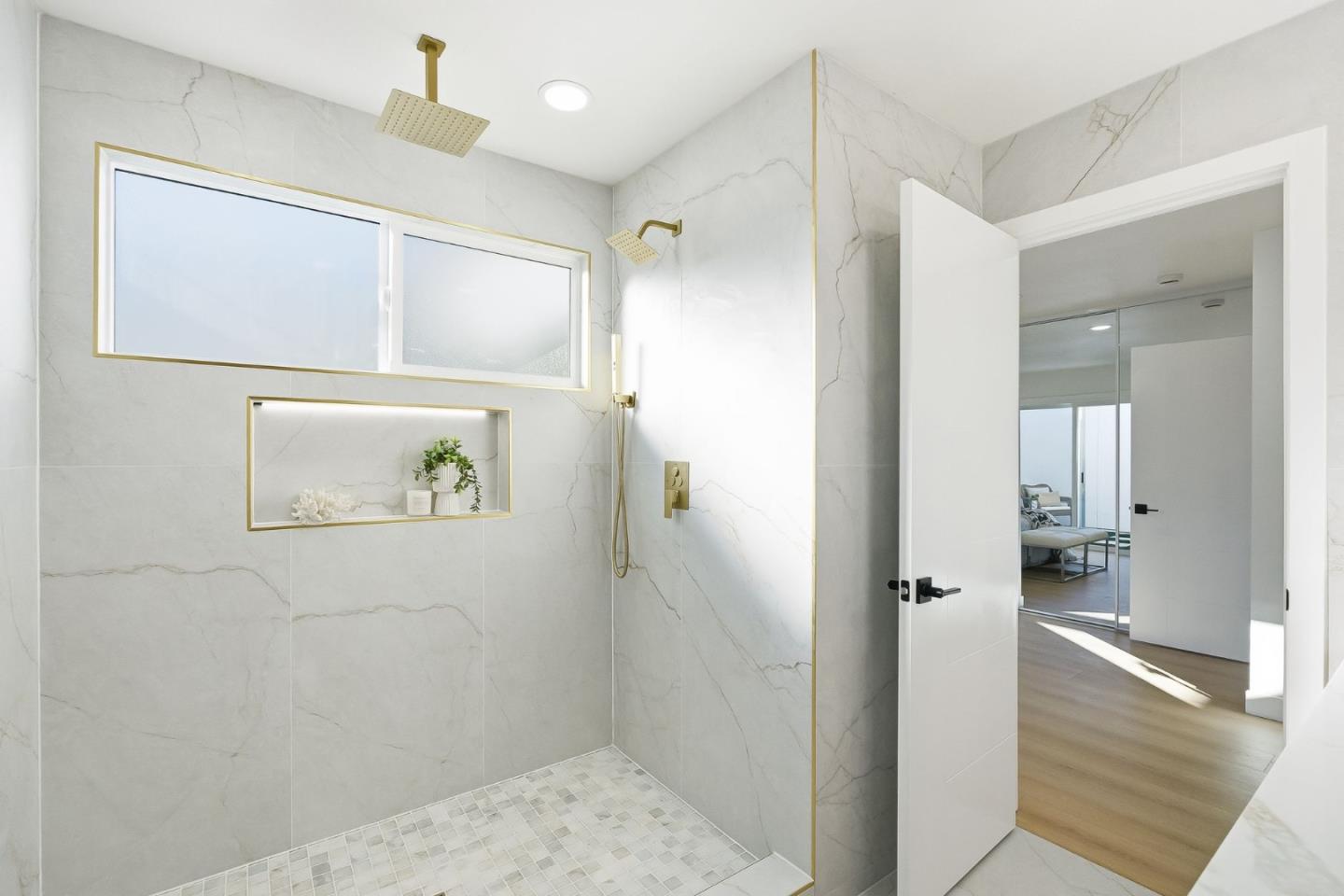 Detail Gallery Image 18 of 45 For 1334 Spoonbill Way, Sunnyvale,  CA 94087 - 3 Beds | 2 Baths