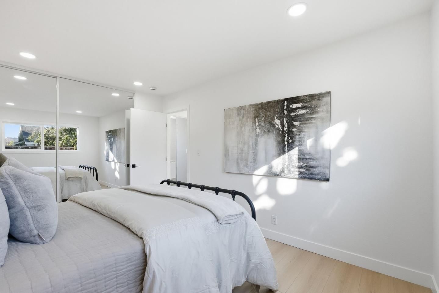 Detail Gallery Image 22 of 45 For 1334 Spoonbill Way, Sunnyvale,  CA 94087 - 3 Beds | 2 Baths