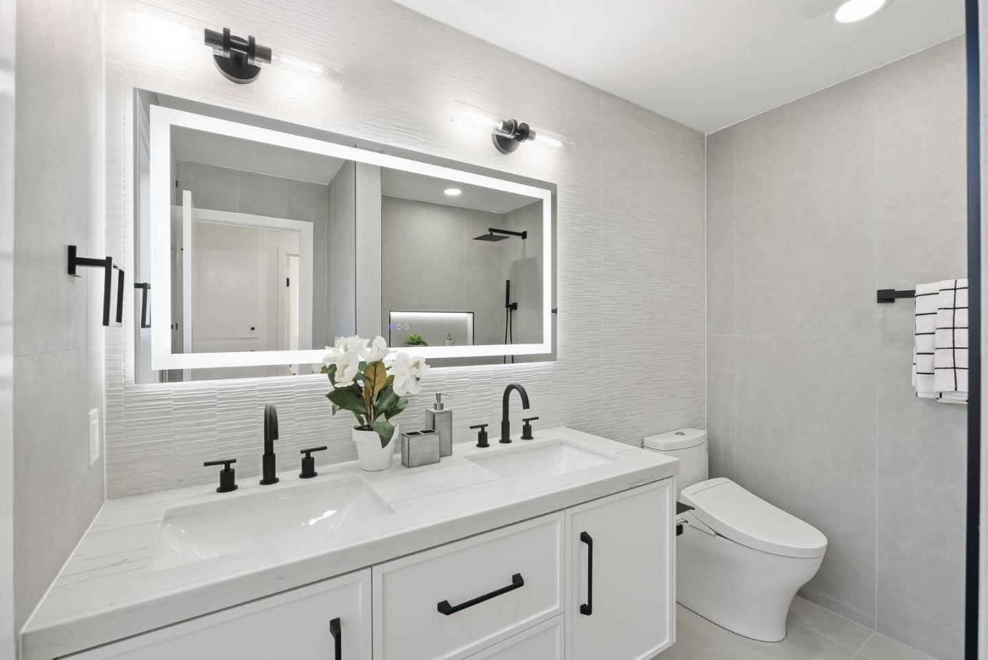 Detail Gallery Image 24 of 45 For 1334 Spoonbill Way, Sunnyvale,  CA 94087 - 3 Beds | 2 Baths