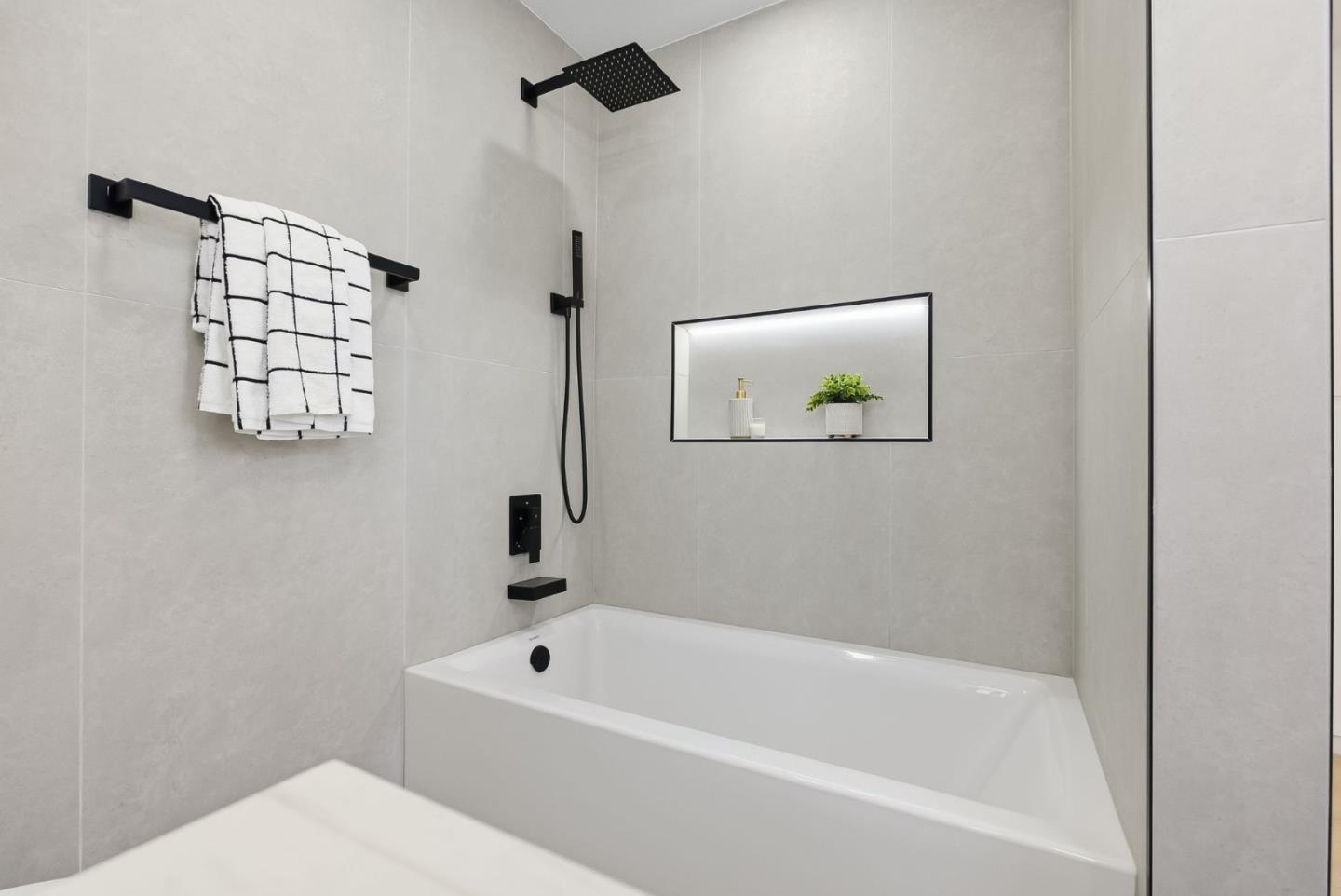 Detail Gallery Image 25 of 45 For 1334 Spoonbill Way, Sunnyvale,  CA 94087 - 3 Beds | 2 Baths