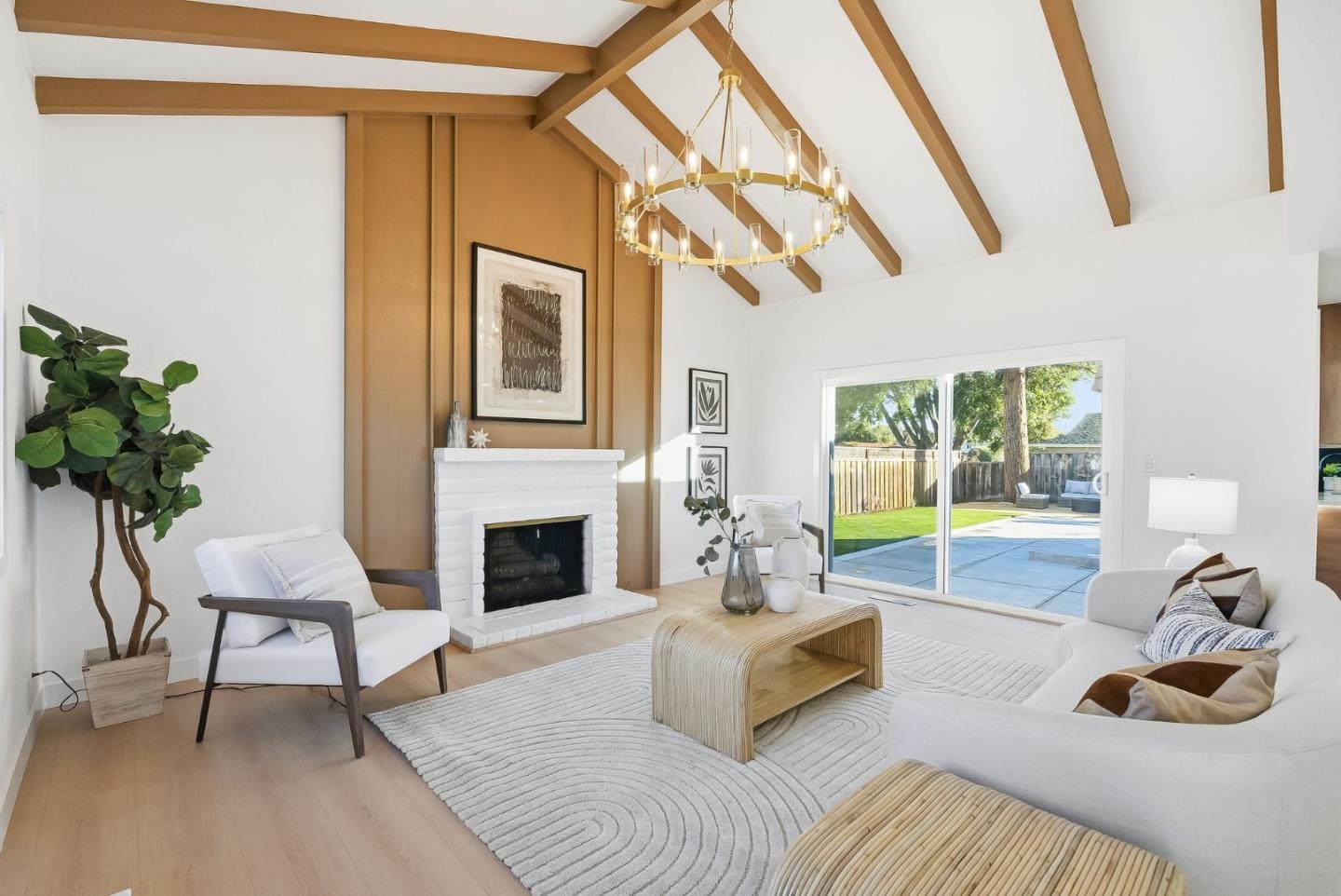 Detail Gallery Image 3 of 45 For 1334 Spoonbill Way, Sunnyvale,  CA 94087 - 3 Beds | 2 Baths