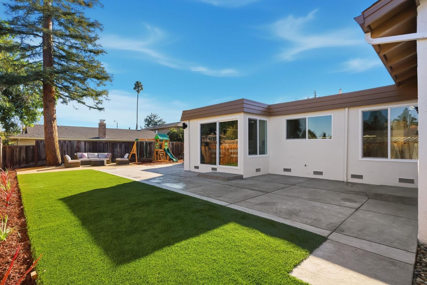 Detail Gallery Image 34 of 45 For 1334 Spoonbill Way, Sunnyvale,  CA 94087 - 3 Beds | 2 Baths