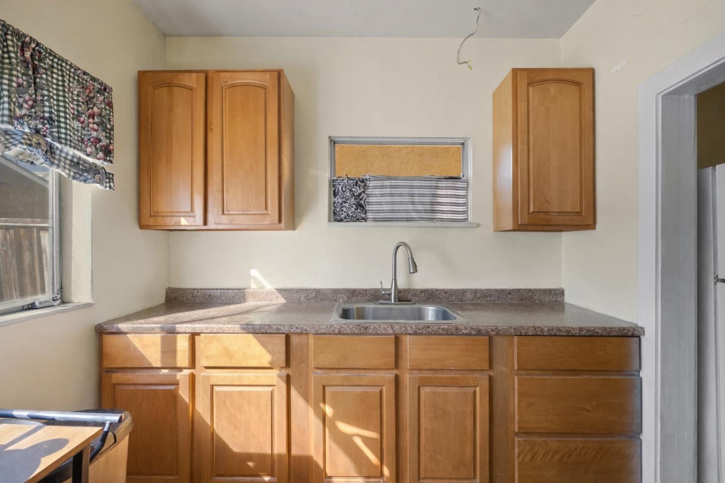 Detail Gallery Image 16 of 52 For 1351 Plum St, San Jose,  CA 95110 - 3 Beds | 1 Baths