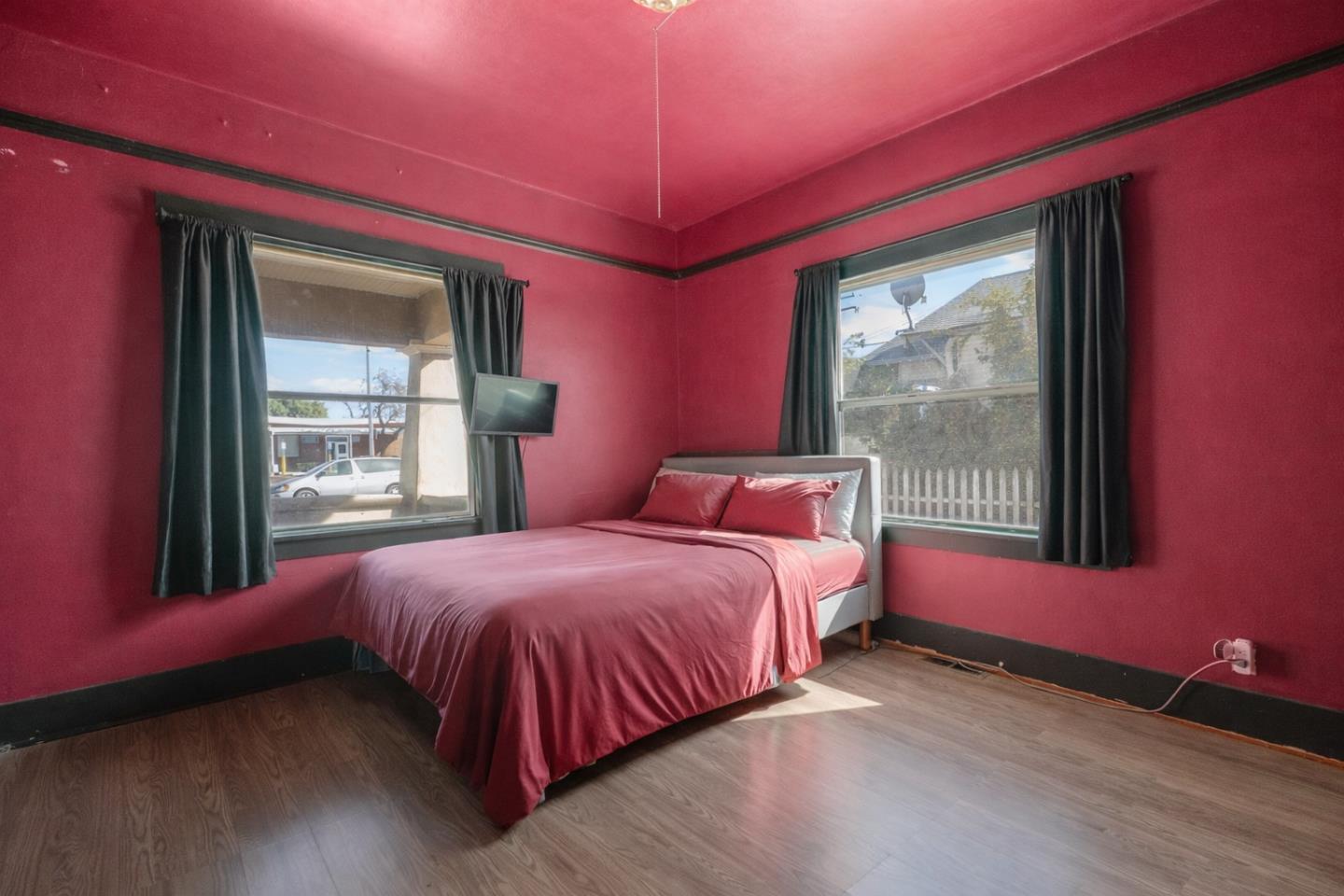 Detail Gallery Image 18 of 52 For 1351 Plum St, San Jose,  CA 95110 - 3 Beds | 1 Baths