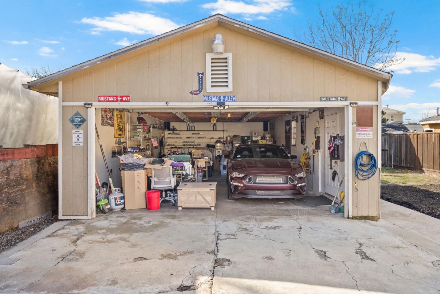 Detail Gallery Image 33 of 52 For 1351 Plum St, San Jose,  CA 95110 - 3 Beds | 1 Baths