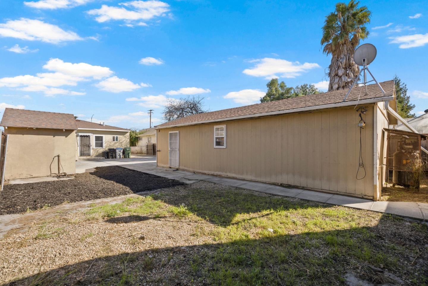 Detail Gallery Image 42 of 52 For 1351 Plum St, San Jose,  CA 95110 - 3 Beds | 1 Baths