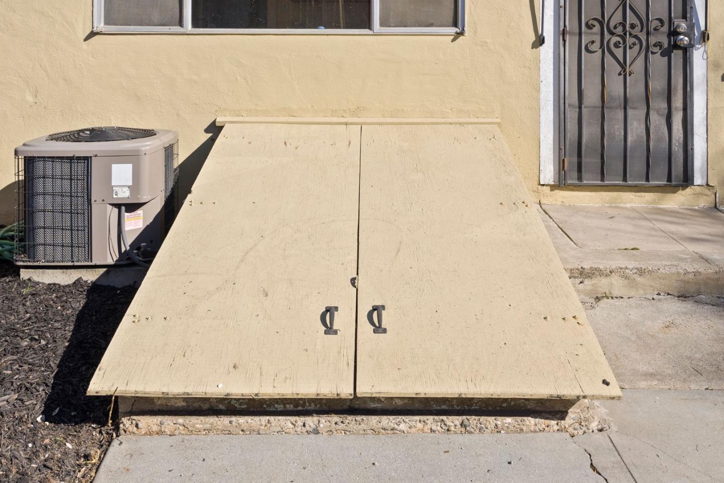 Detail Gallery Image 45 of 52 For 1351 Plum St, San Jose,  CA 95110 - 3 Beds | 1 Baths