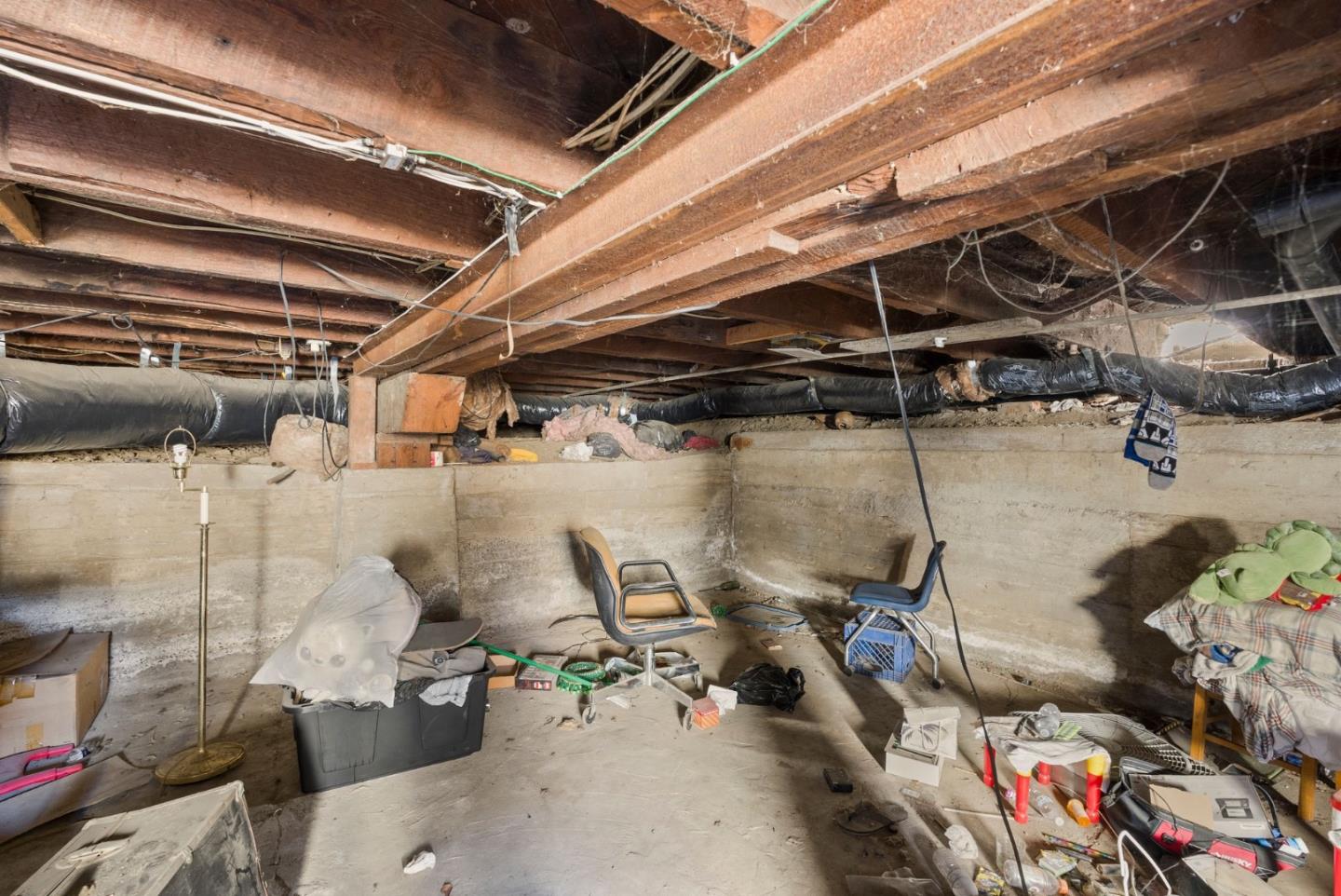 Detail Gallery Image 48 of 52 For 1351 Plum St, San Jose,  CA 95110 - 3 Beds | 1 Baths