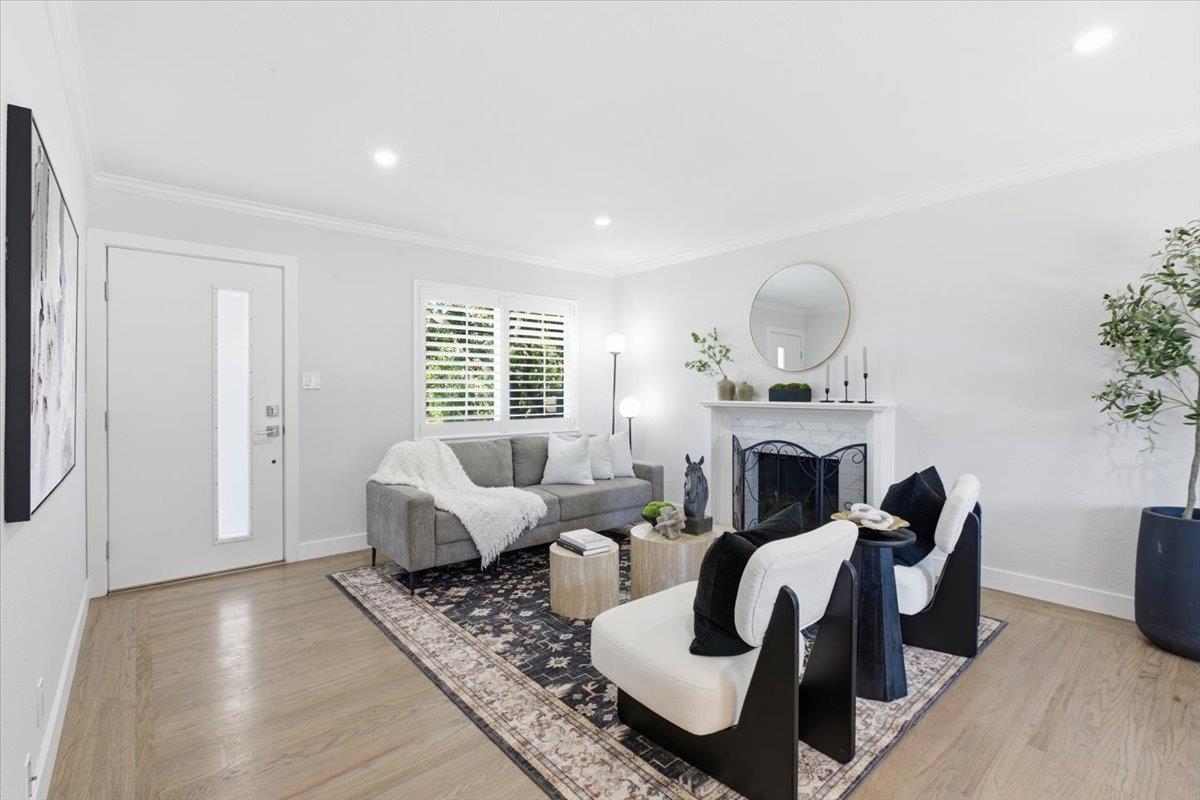 Detail Gallery Image 5 of 50 For 1224 Meadowlark Ave, San Jose,  CA 95128 - 3 Beds | 2 Baths