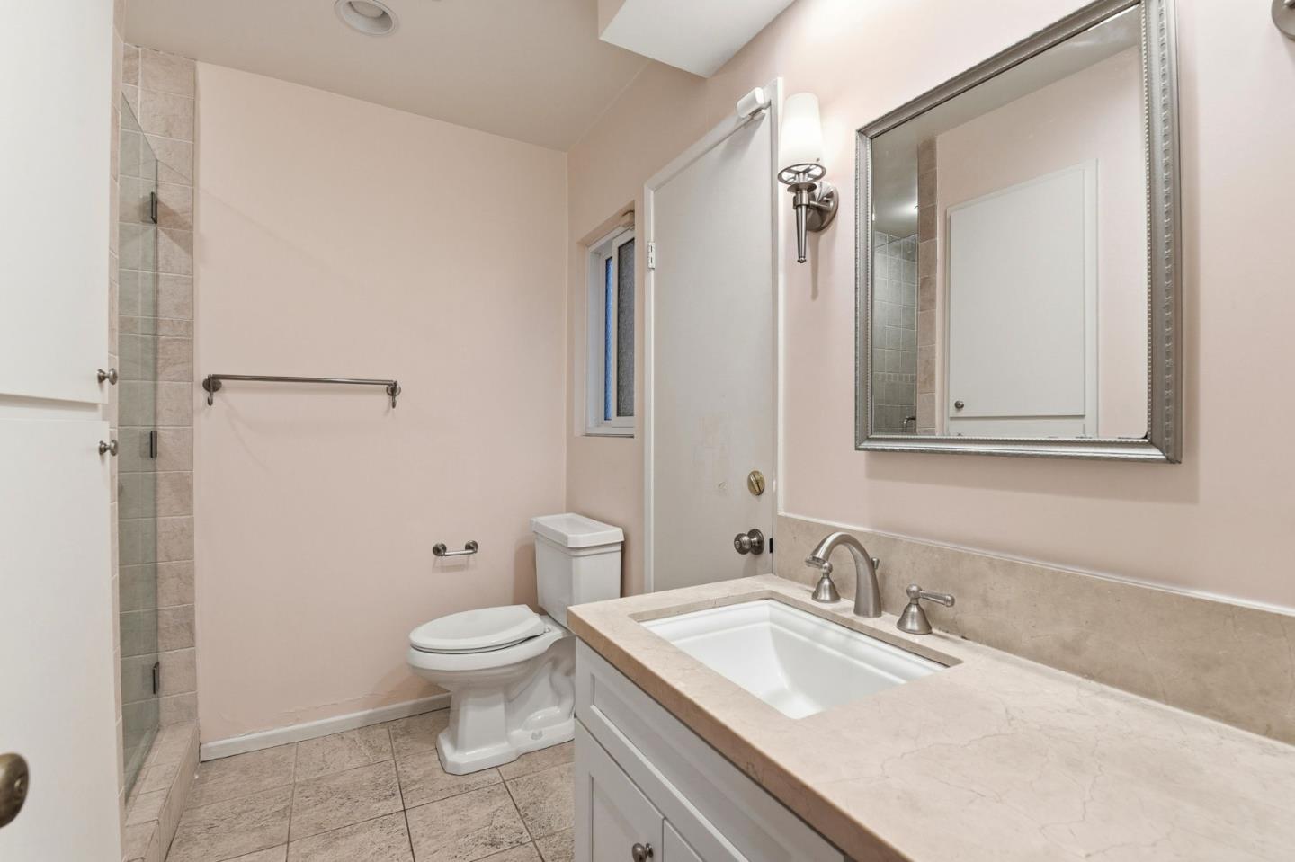 Detail Gallery Image 20 of 26 For 1008 Westholme Ave, Los Angeles,  CA 90024 - 5 Beds | 4 Baths