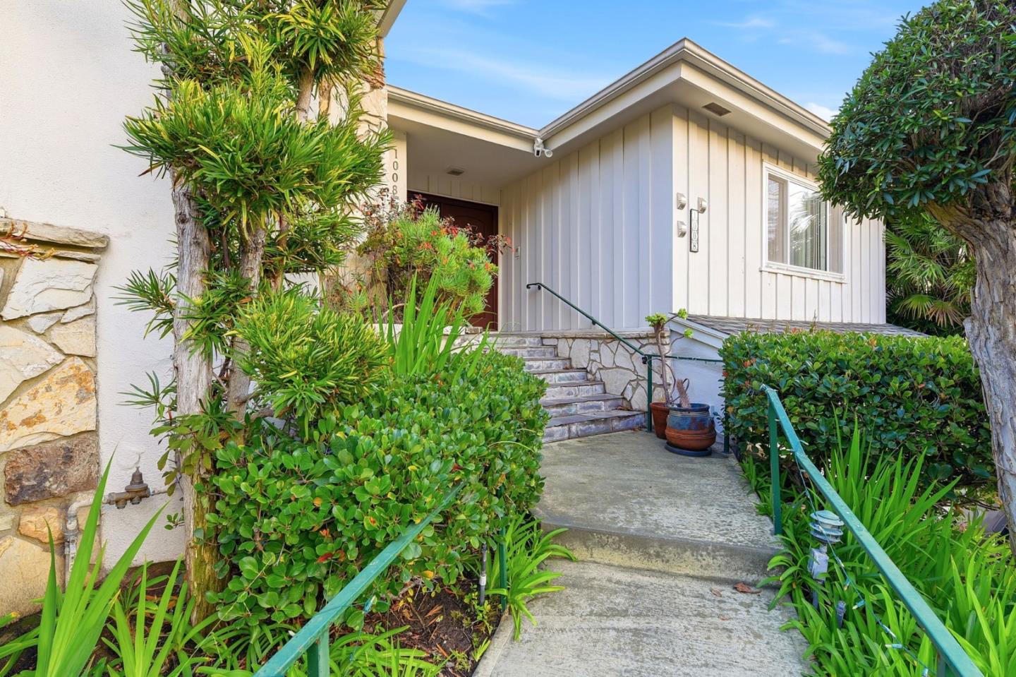 Detail Gallery Image 3 of 26 For 1008 Westholme Ave, Los Angeles,  CA 90024 - 5 Beds | 4 Baths