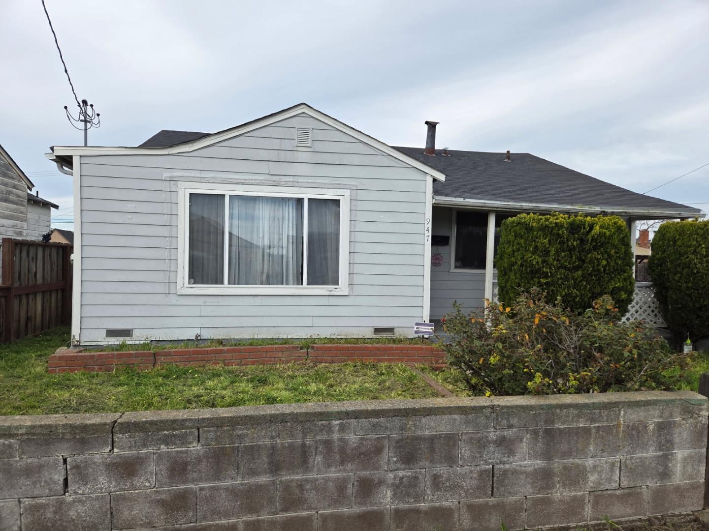 947 91st Avenue, Oakland, CA, 94603