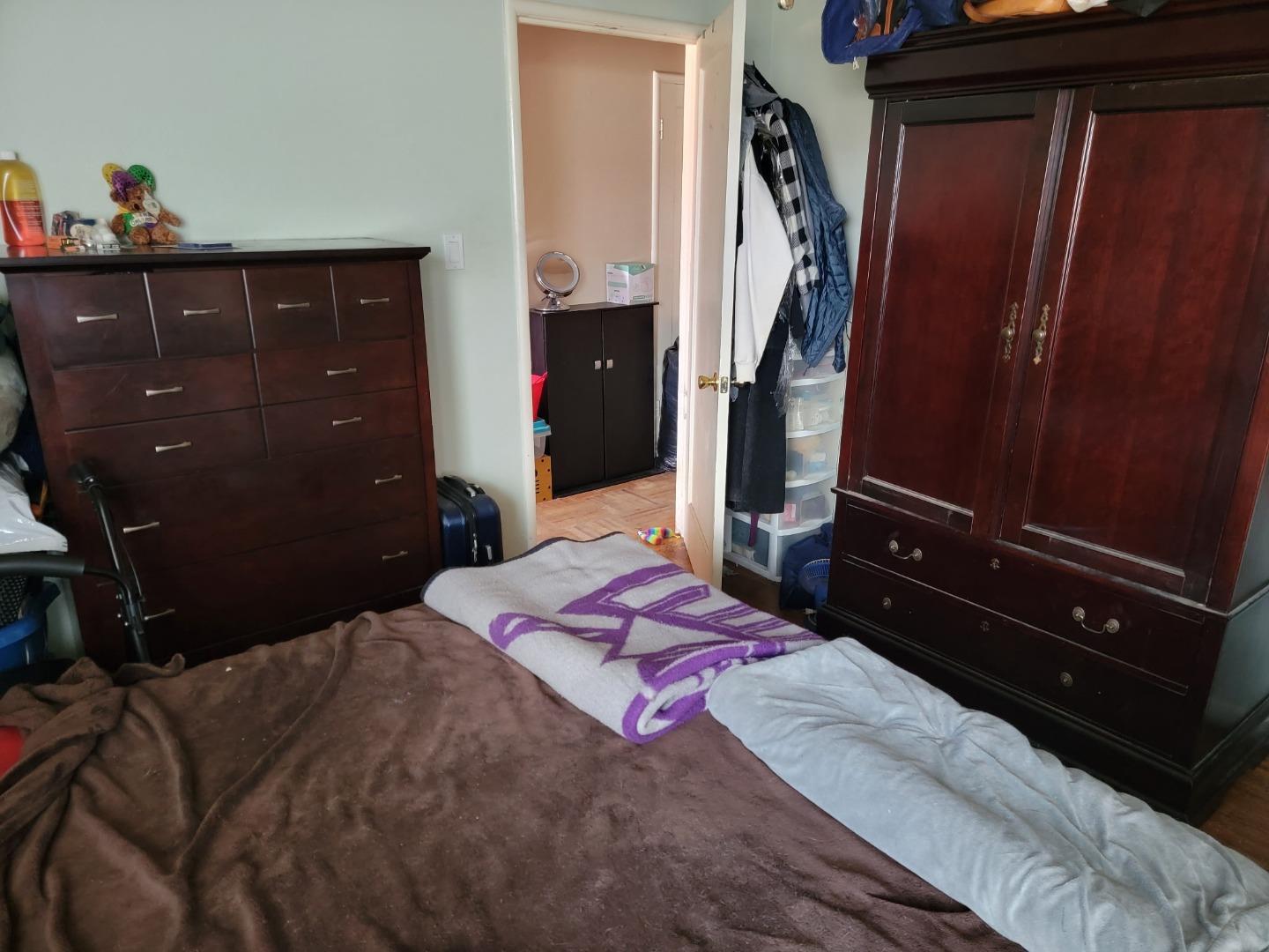 Detail Gallery Image 5 of 5 For 947 91st Ave, Oakland,  CA 94603 - 3 Beds | 1 Baths